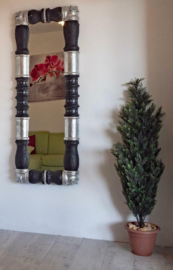 Luciana Appartement Povljana Buitenkant foto