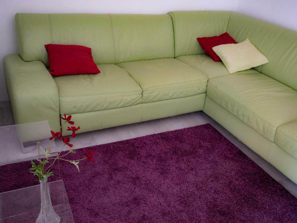 Luciana Appartement Povljana Buitenkant foto